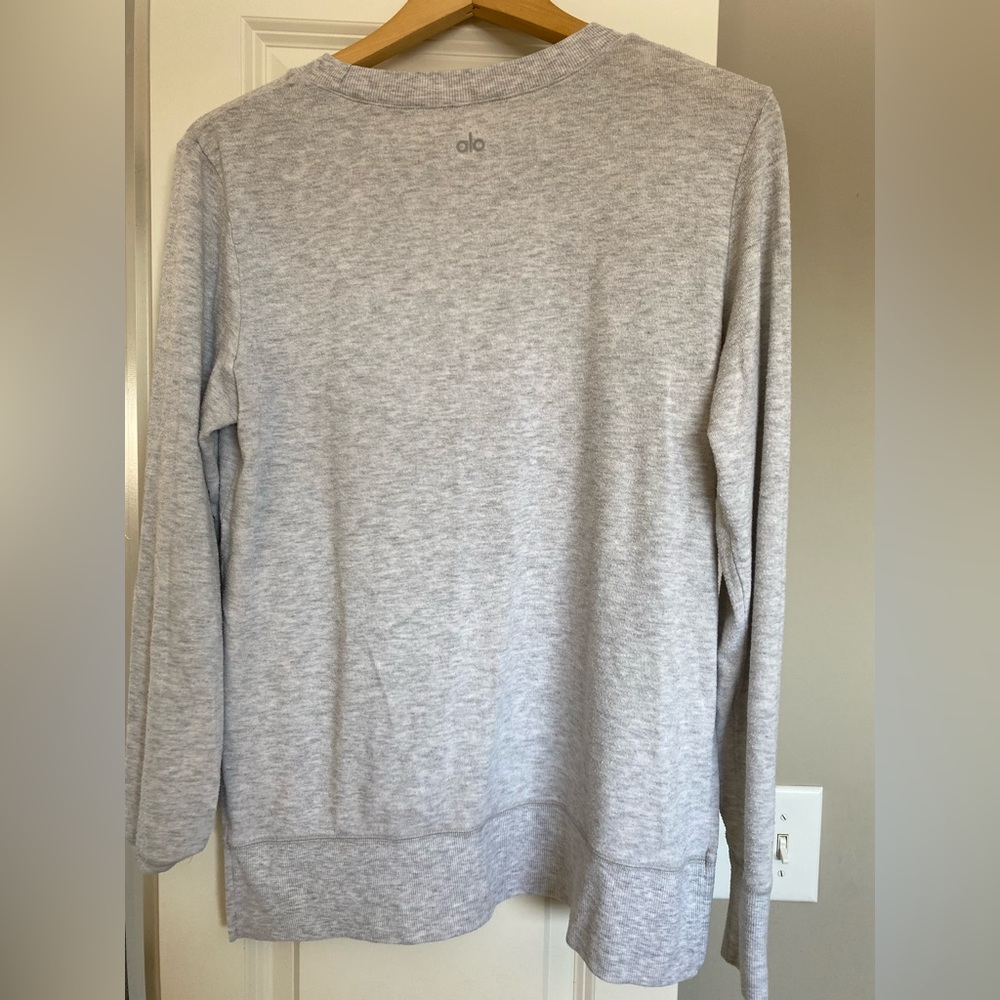 Alo Yoga Crew Sweatshirt - Hi Low Slit Detail